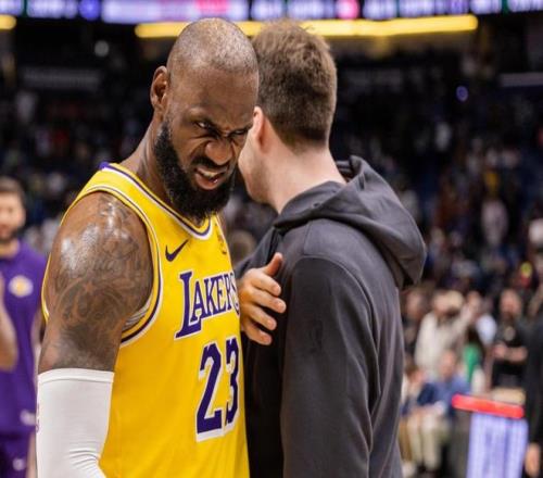 德甲惊现争,门将失误酿,点球,lewan乐玩体育,乐玩体育在线,乐玩体育官网,乐玩体育平台入口